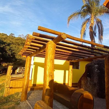 Eco Chales Pedra Bela Ngoại thất bức ảnh